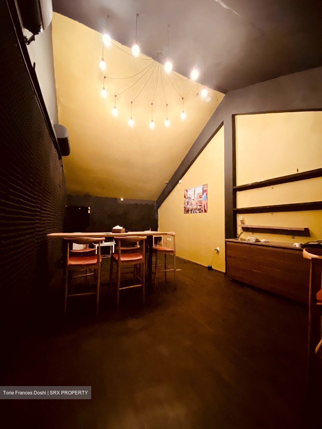 Aliwal Street (D7), Retail #600639791